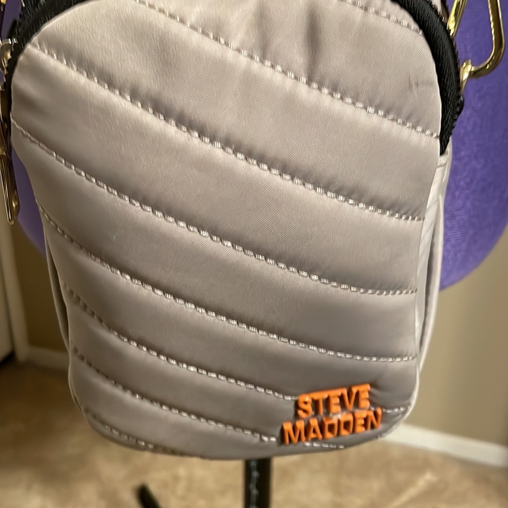 Steve Madden purse - Picture 2 of 6